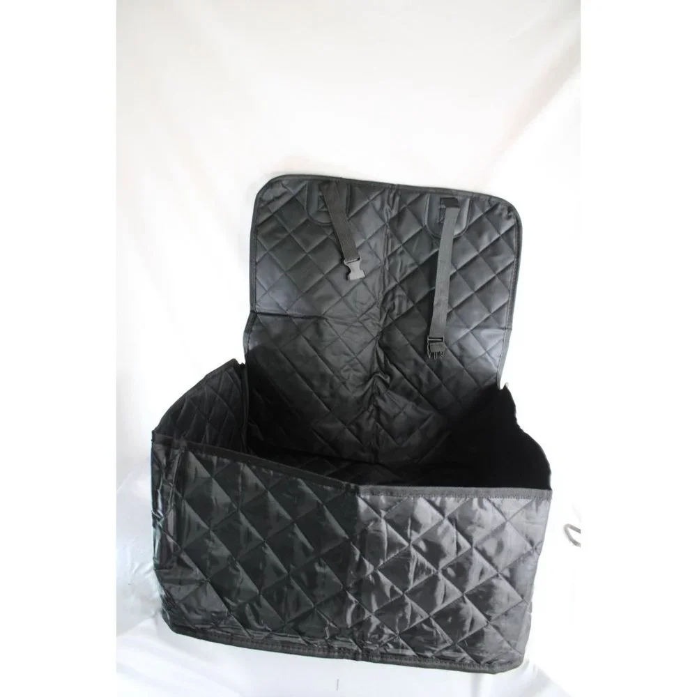 Dog Car Seat Black Quilted Medium in Package 89278